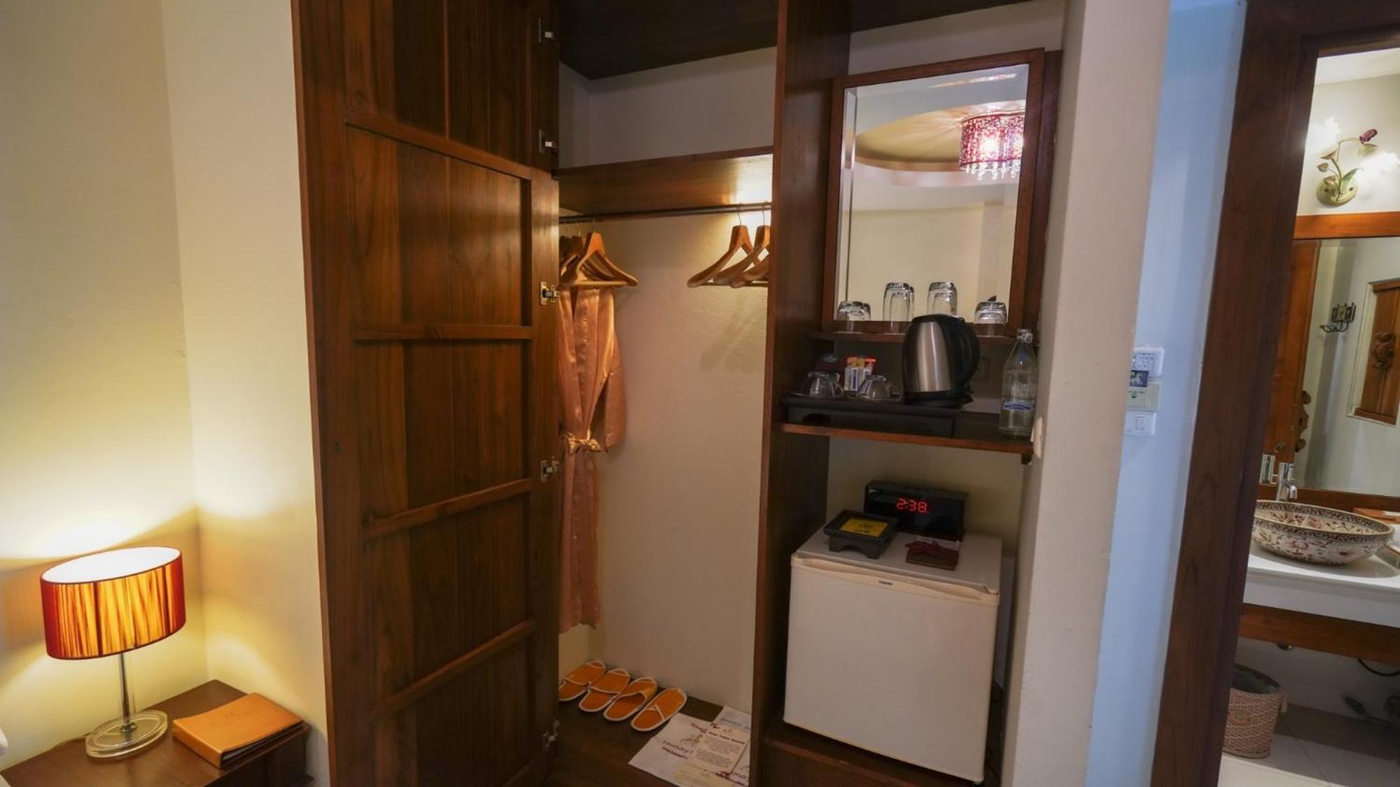 Hotel Kodchasri Thani